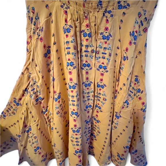 Urban Outfitters Finnegan Yellow floral mini dress small - Picture 7 of 9